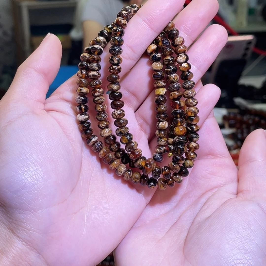 未镶嵌琥珀裸石6血翳王黑白花