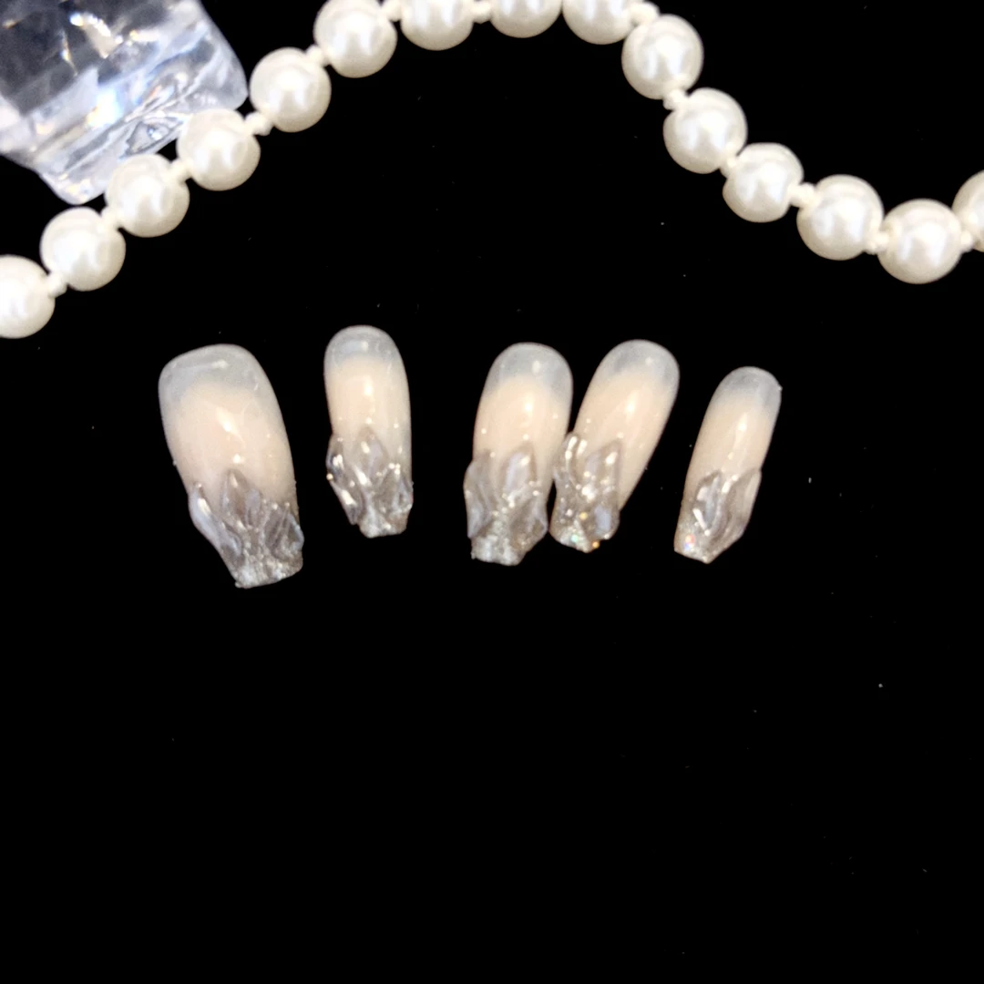 【C007】手工穿戴甲法式猫眼渐变爆闪显白公主千金风美甲