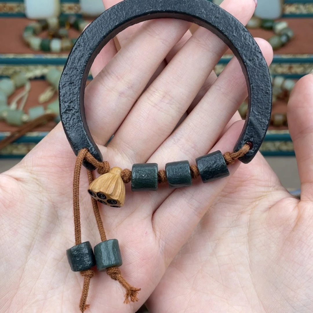 手链未镶嵌和田玉