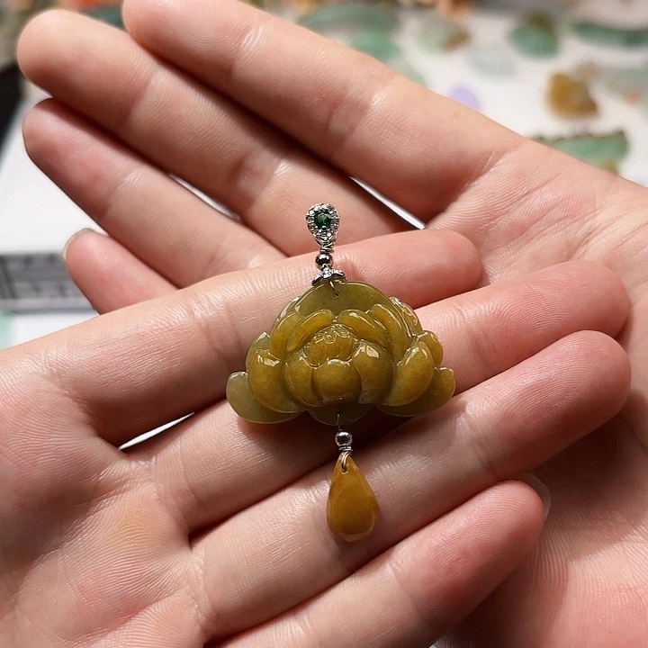 颈饰未镶嵌翡翠天然缅甸翡翠A货
