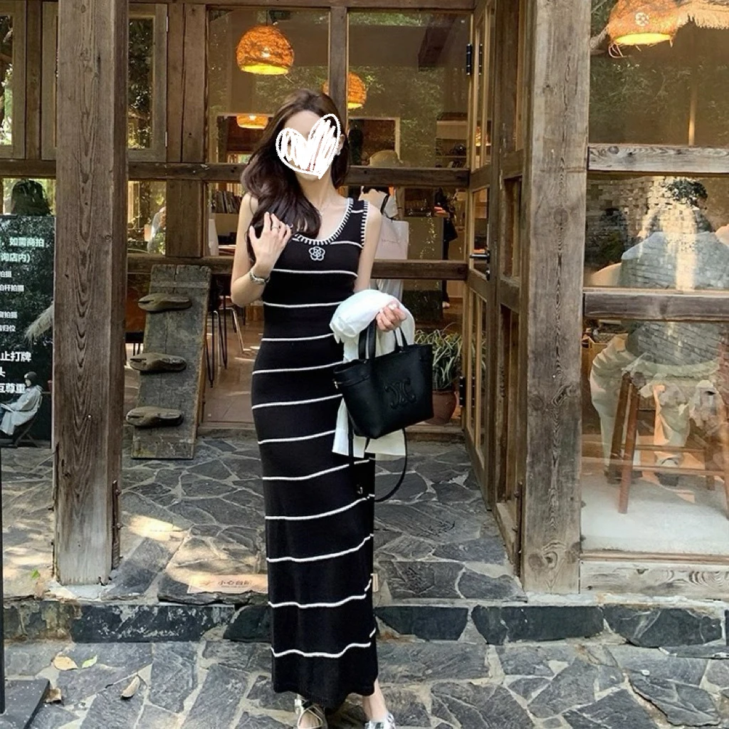 韩系山茶花黑白条纹撞色U领针织背心裙女