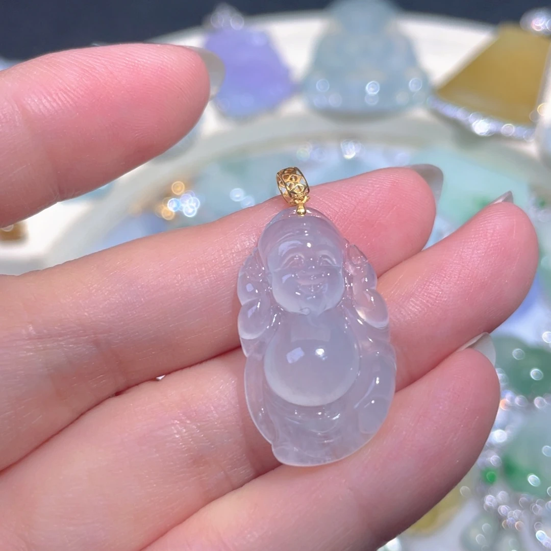 翡翠18K金镶嵌颈饰翡翠