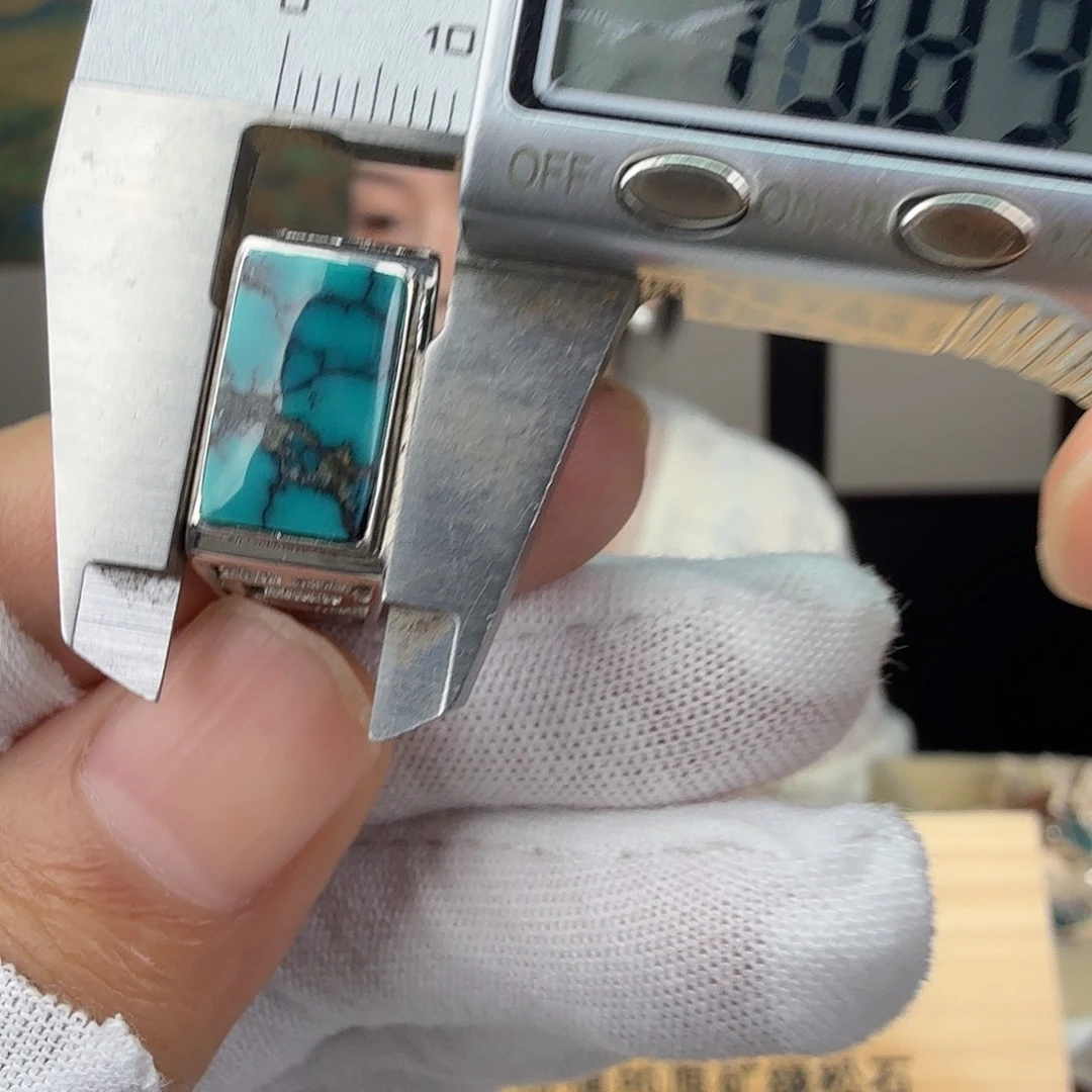 绿松石未镶嵌绿松石