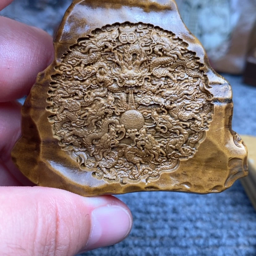 【闪购商品】原石雕刻手把件