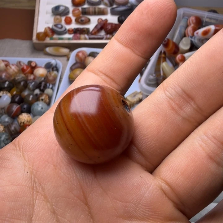 万***，合金颈饰玛瑙/玉髓
