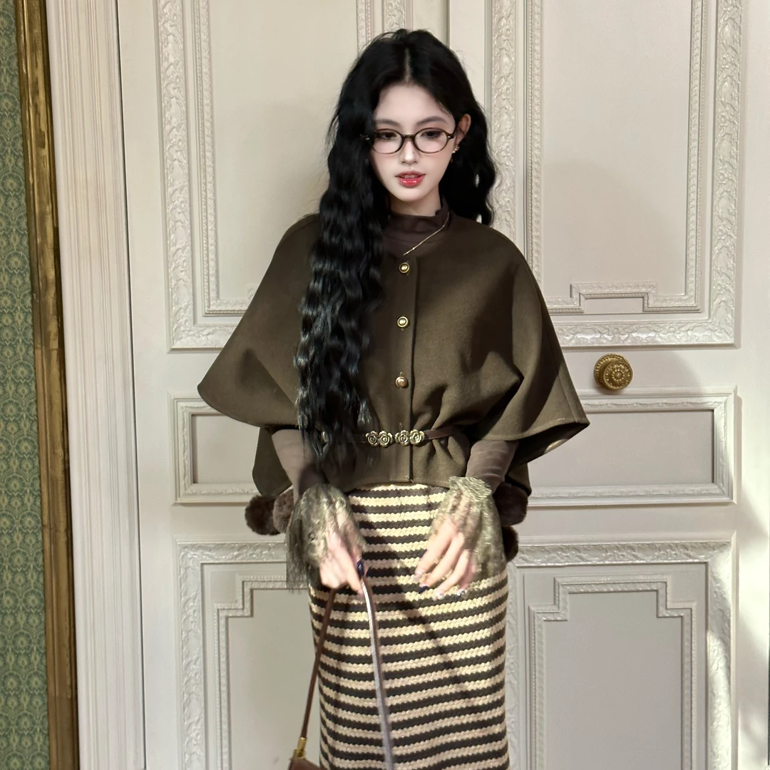 小八定制【暮山小姐】25秋季时尚百搭韩系披肩+打底+半裙 00190 LSC