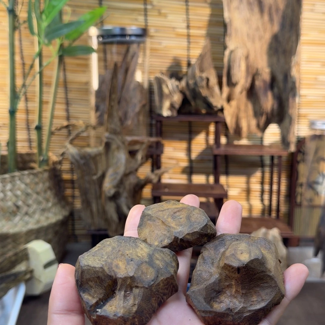 沉香碎屑沉香沉香包头42g