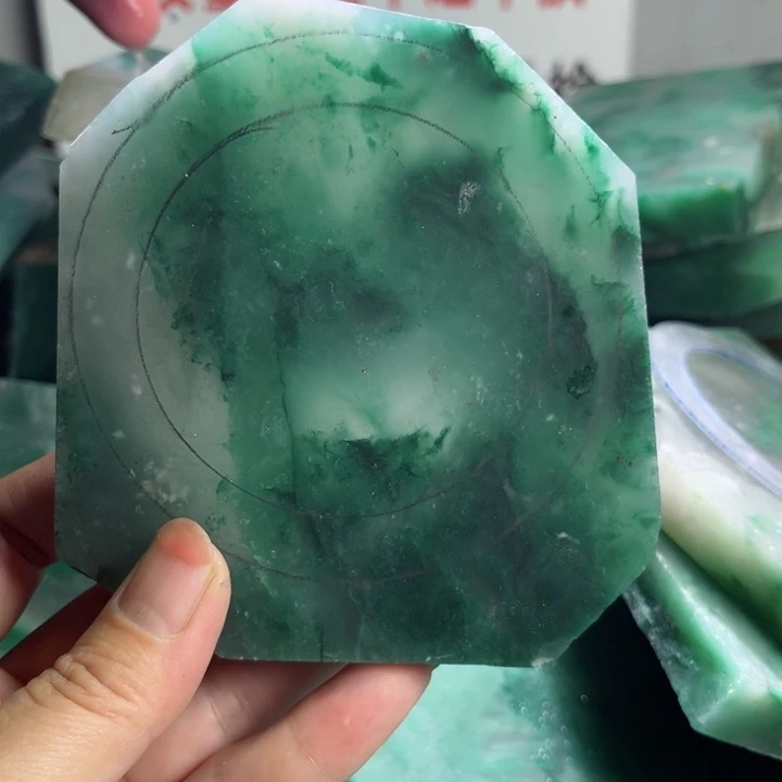 小***哥定制石英质玉（非洲翠）