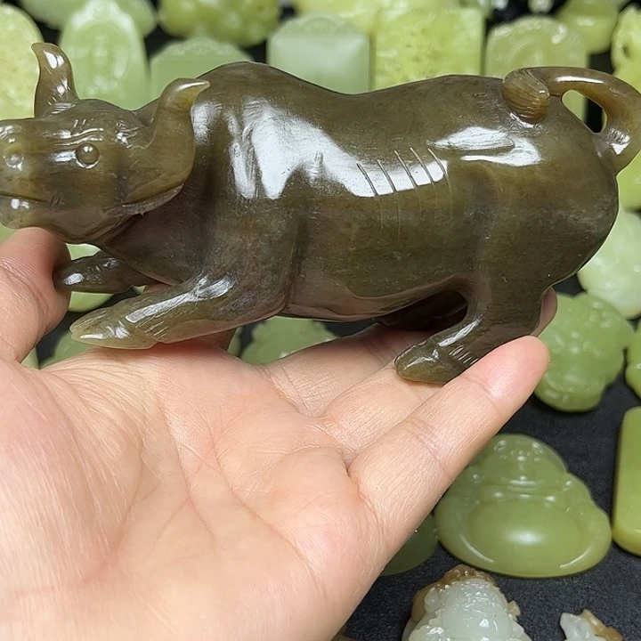 和田玉（糖玉）未镶嵌颈饰