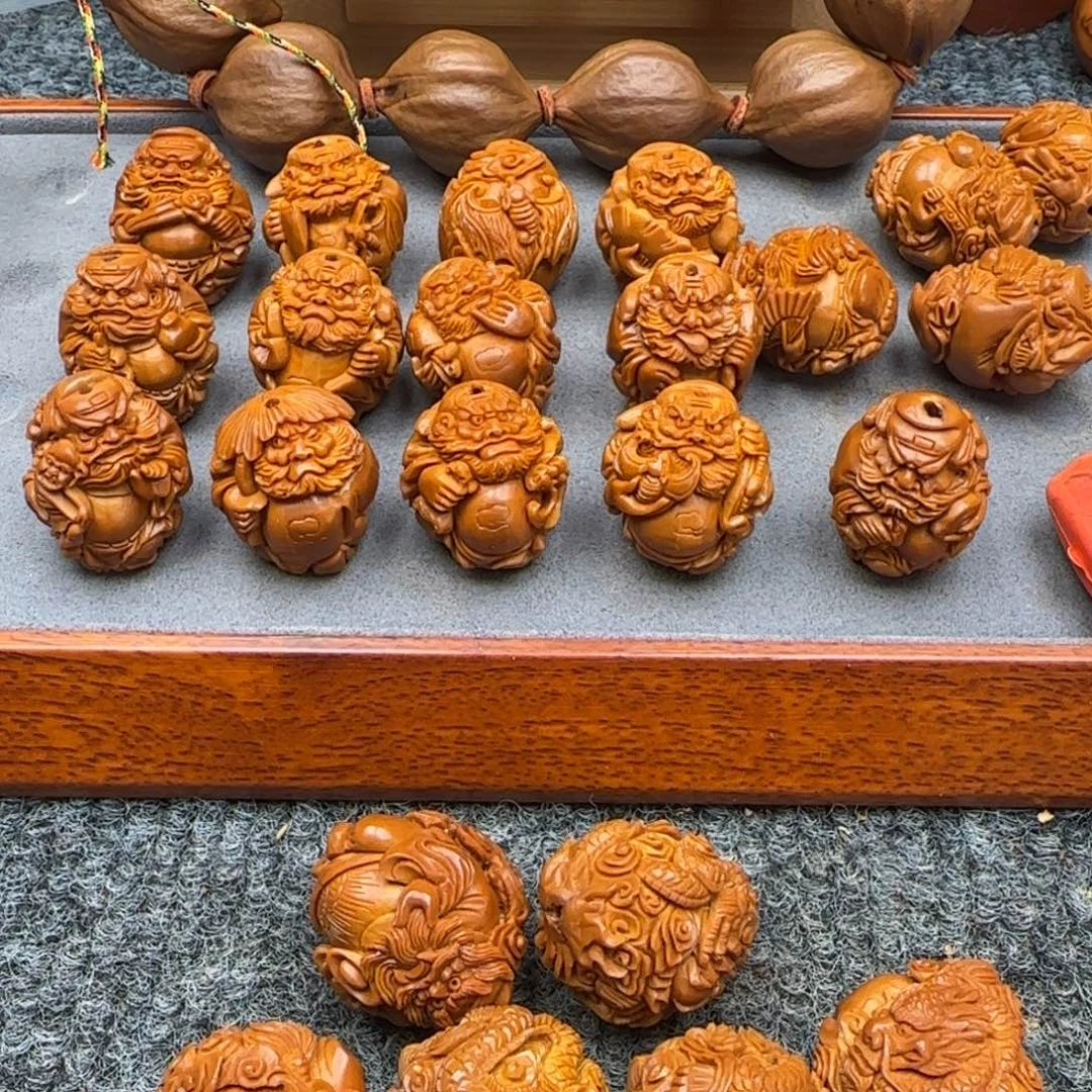 h***c橄榄核手串/手链……………………