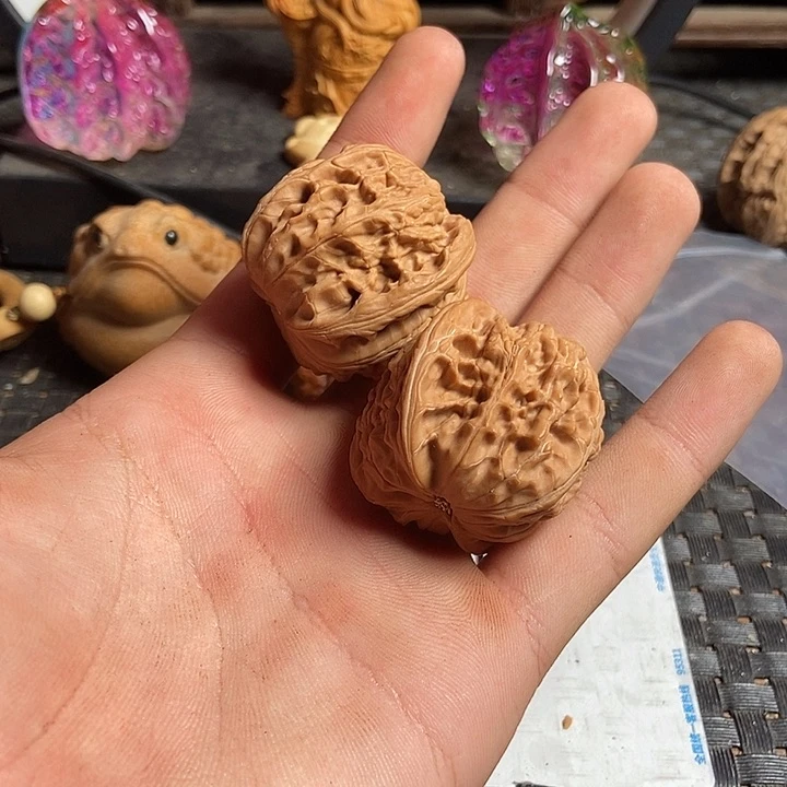 文玩核桃吊坠.磨盘