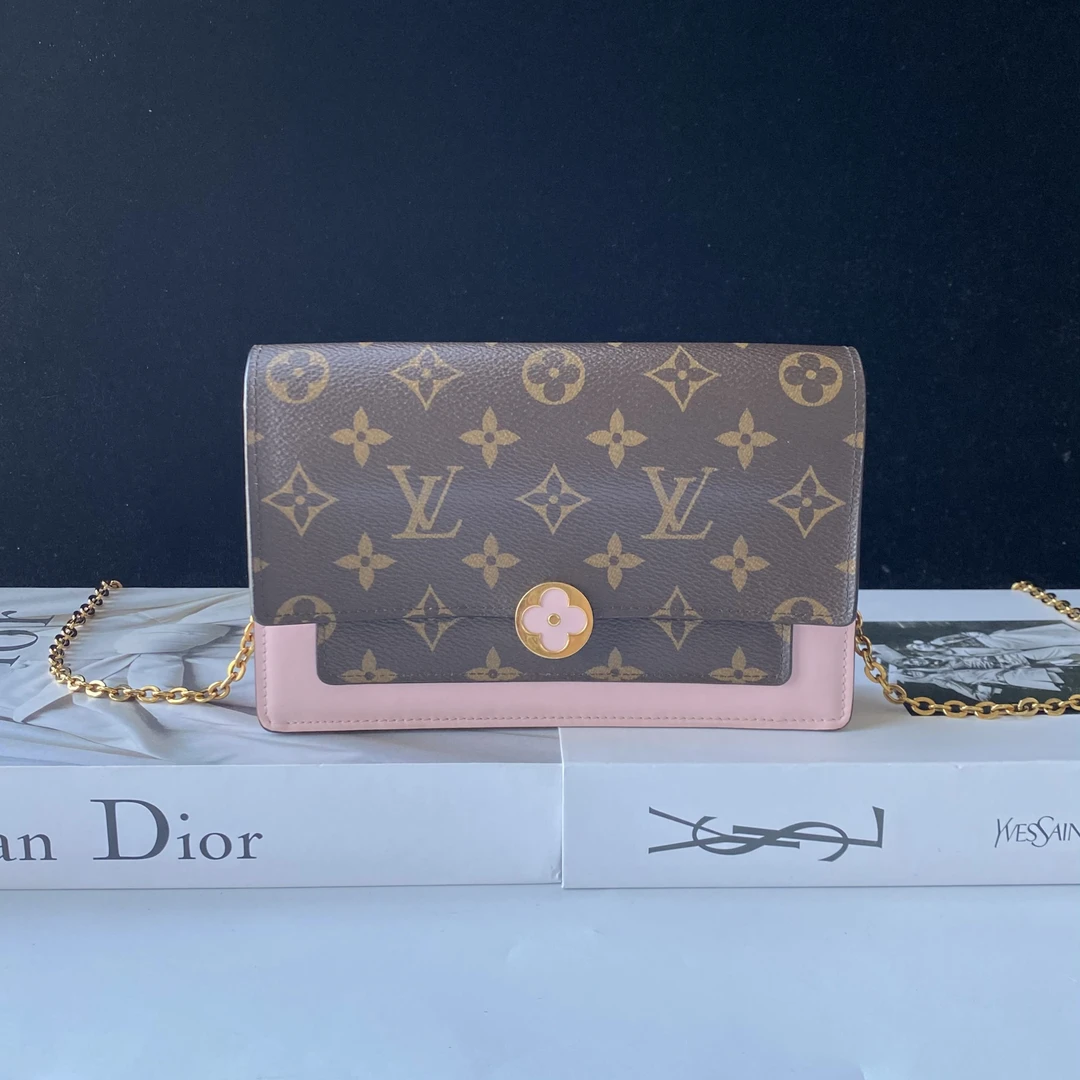 99新 LouisVuitton/路易威登 21年花朵老花拼粉色链条包XMY-013