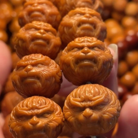 手串猴头核桃L****d舞台