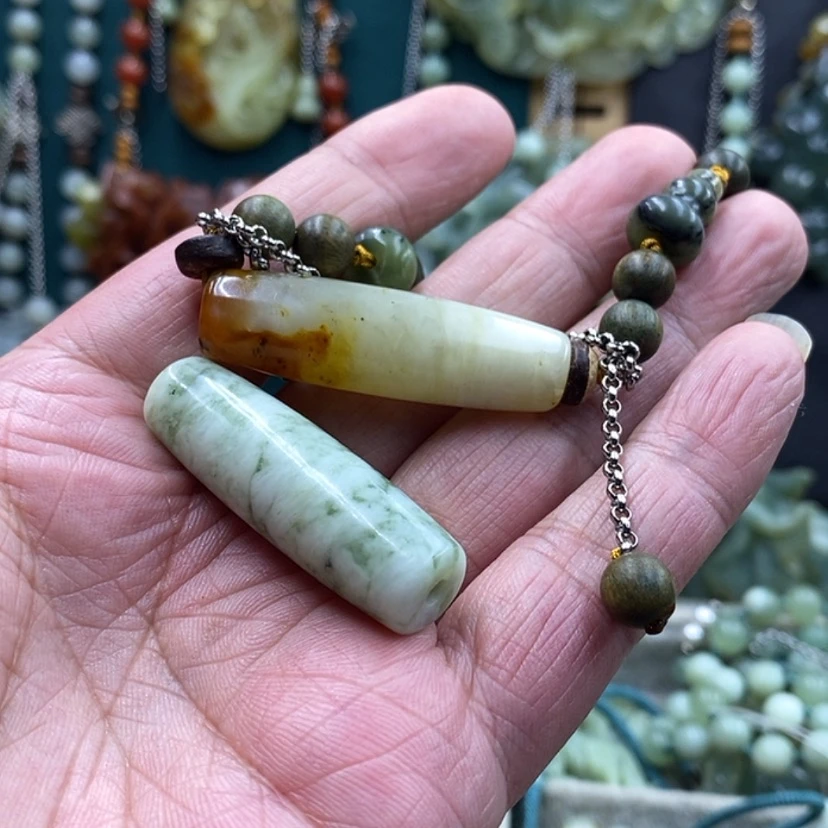 【闪购商品】未镶嵌岫玉吊坠衣***装