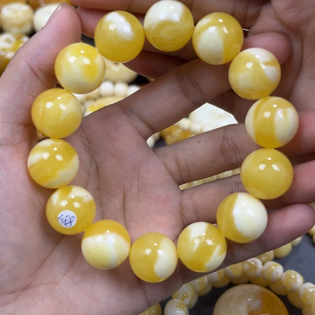 琥珀未镶嵌手串同料16.6mm