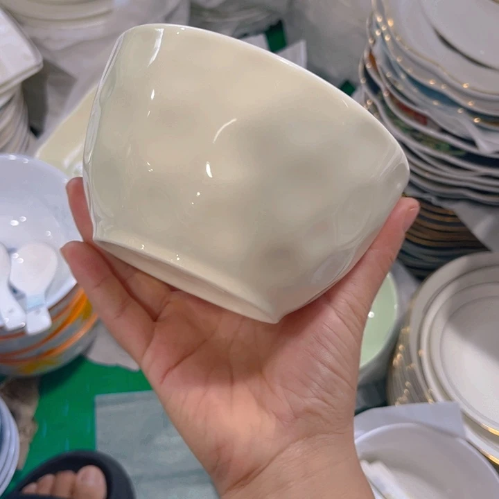 瓷片碗六个微瑕4.5寸微瑕