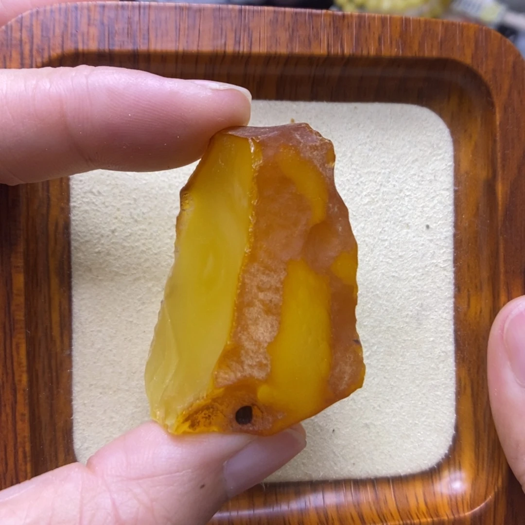 定制琥珀未镶嵌敏