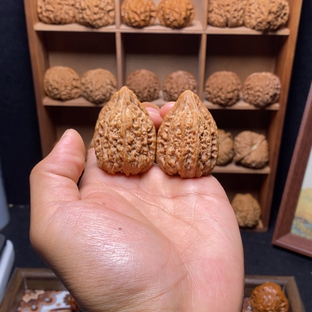 吊坠文玩核桃高尖塔尖