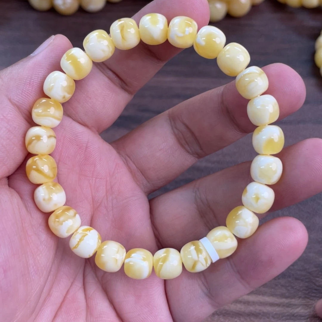 未镶嵌琥珀裸石0310000000