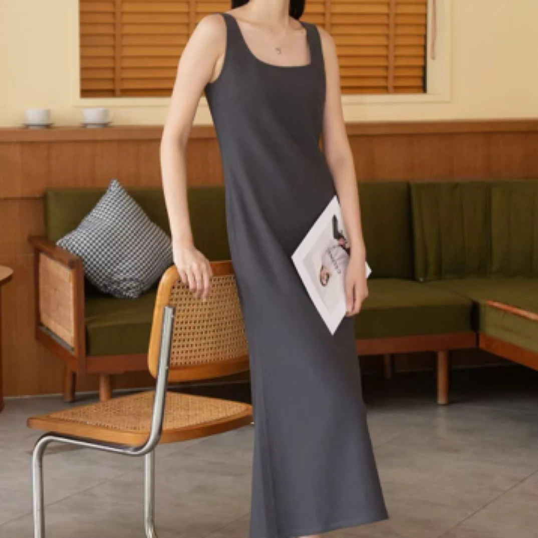 N两色贵货无袖针织裙