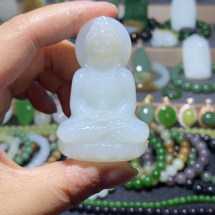 反***任和田玉未镶嵌吊坠(不含链)