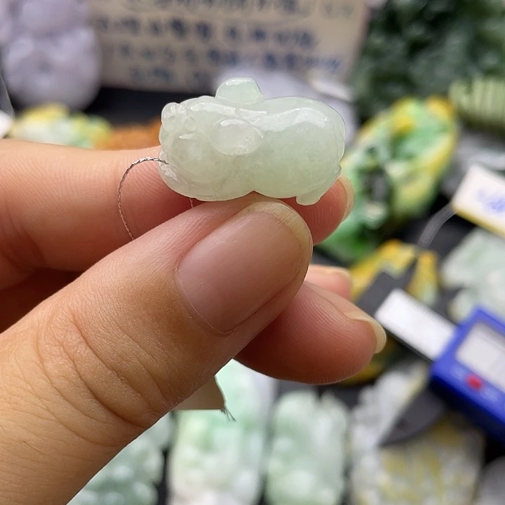 颈饰未镶嵌翡翠天然翡翠