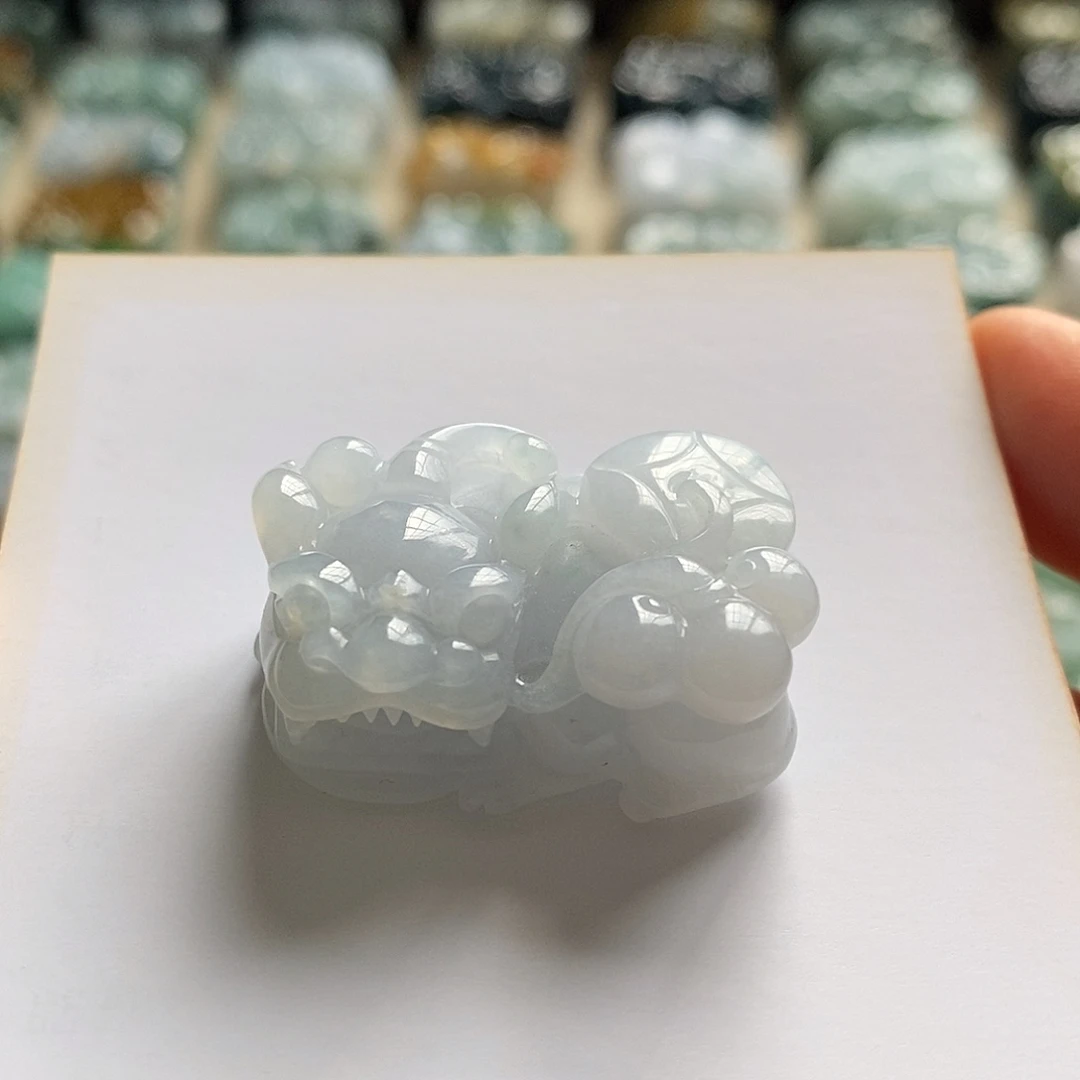 翡翠未镶嵌颈饰天然翡翠貔貅吊坠
