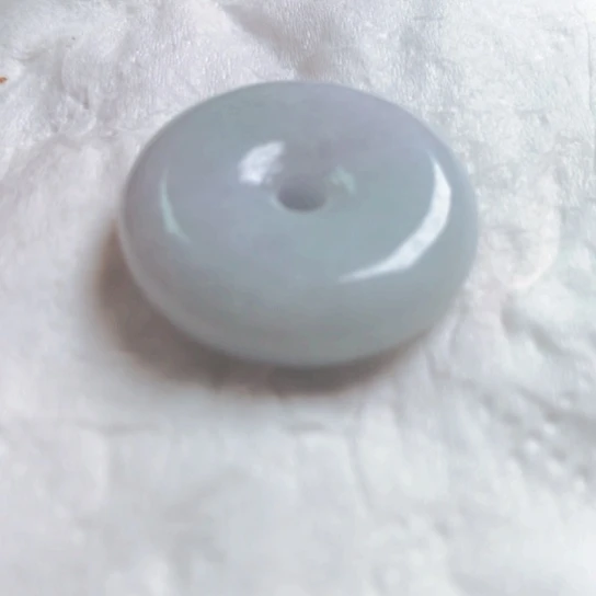 翡翠颈饰未镶嵌吊坠