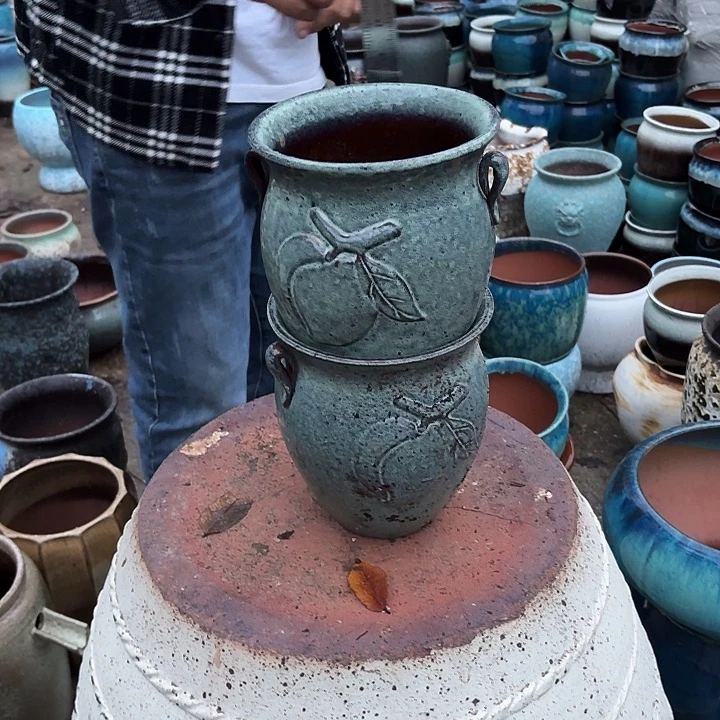 高度20厘米口17厘米