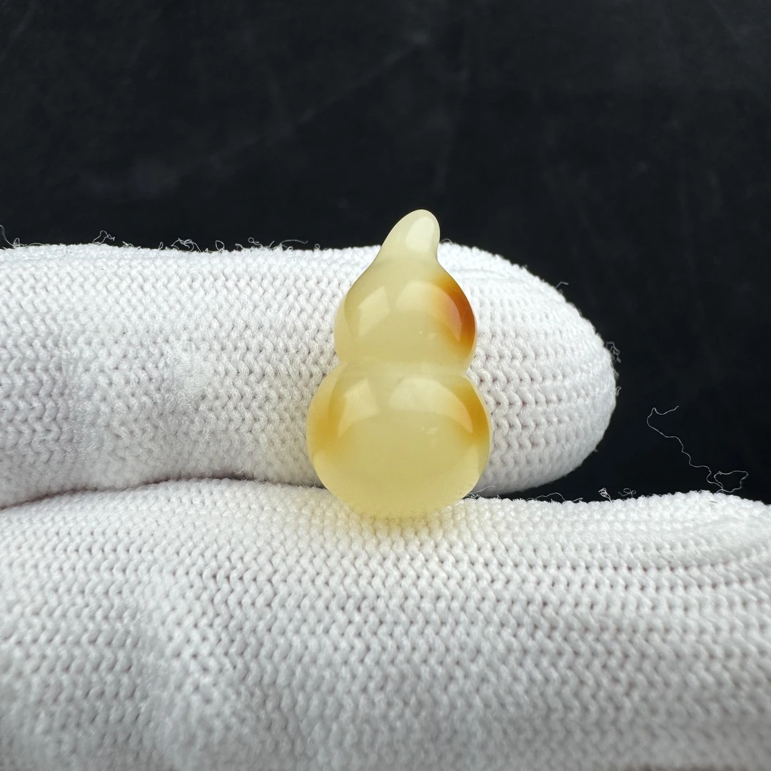Y5490天然原矿蜜蜡 葫芦11.2*19mm支持复检假一罚十