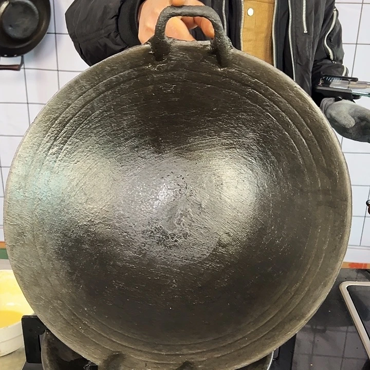 铸铁老式传统铸铁锅#38