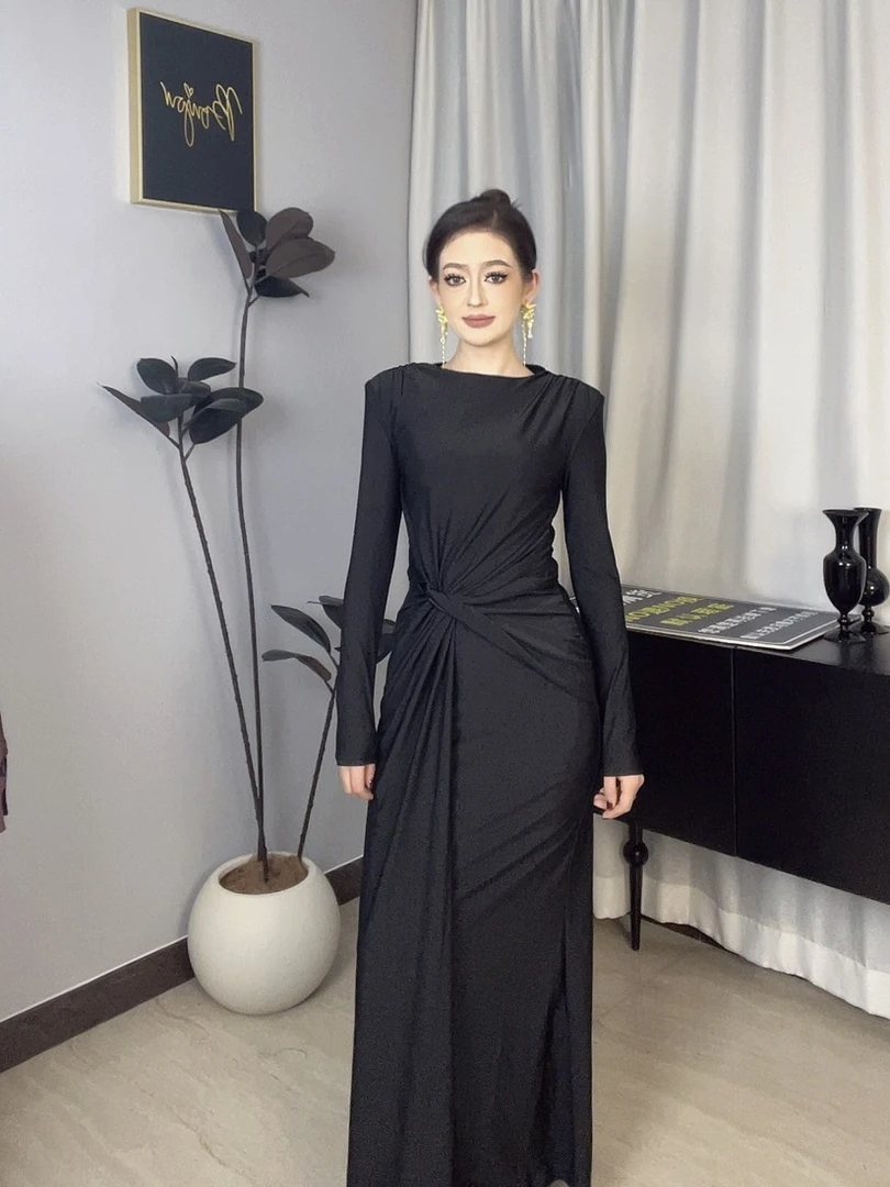 2025春秋季新款气质名媛聚会圆领褶皱设计修身高腰包臀长袖连衣裙
