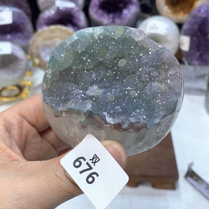 未镶嵌水晶大型摆件（非配饰）