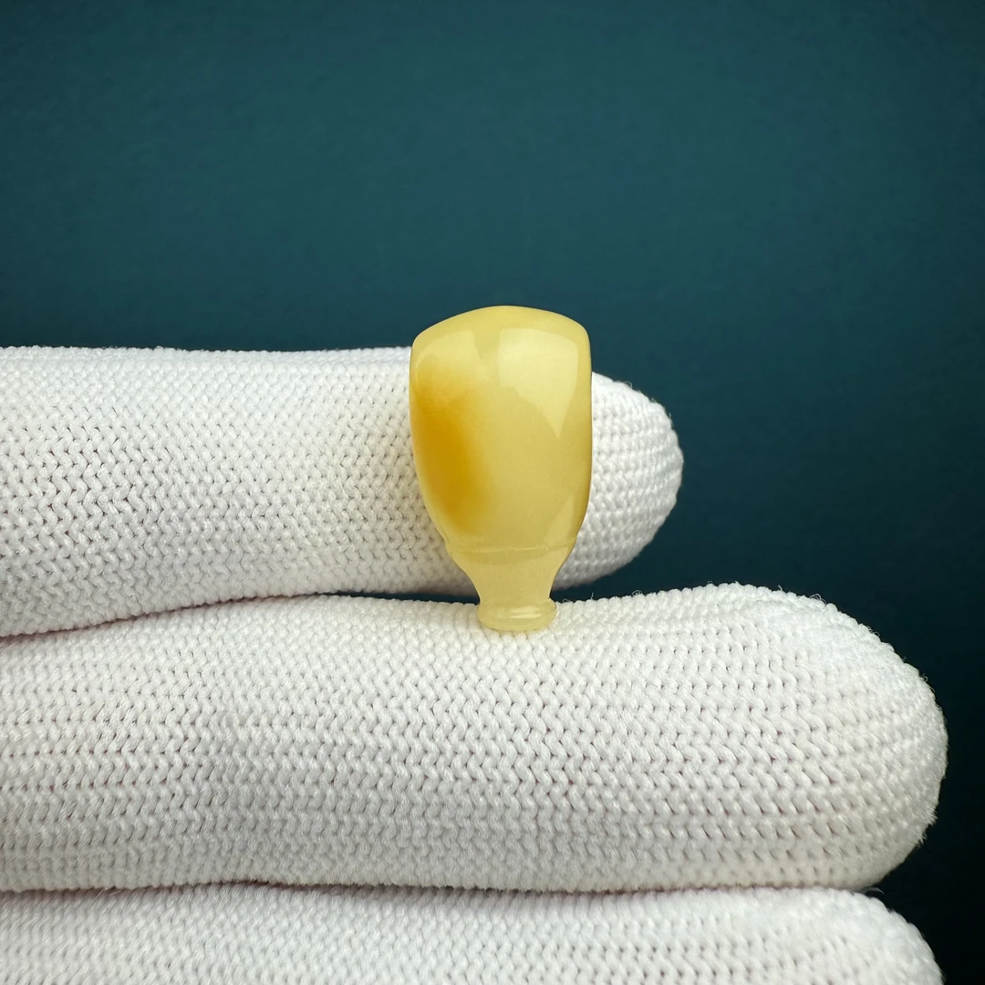 Z5530天然蜜蜡三通10.8*19.4mm支持复检假一罚十