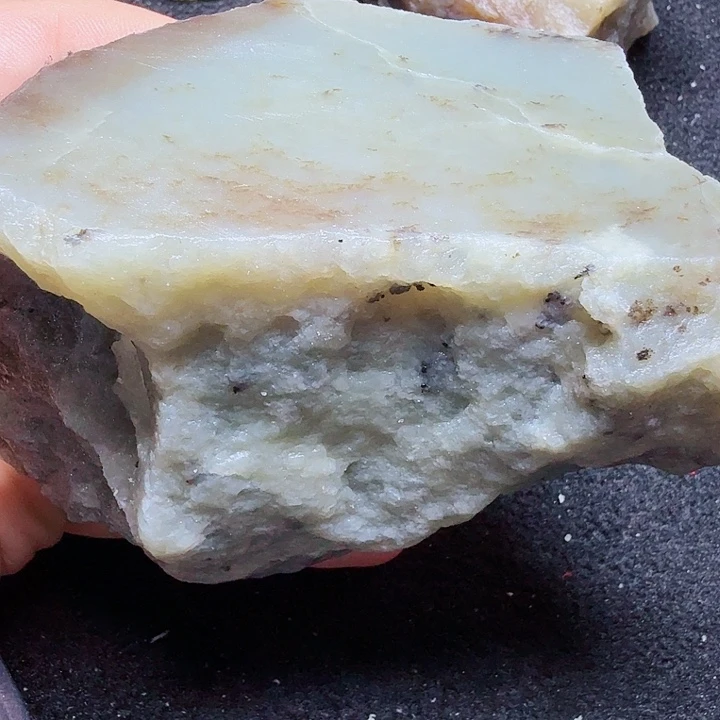 和田玉（糖玉）未镶嵌珠宝半成品