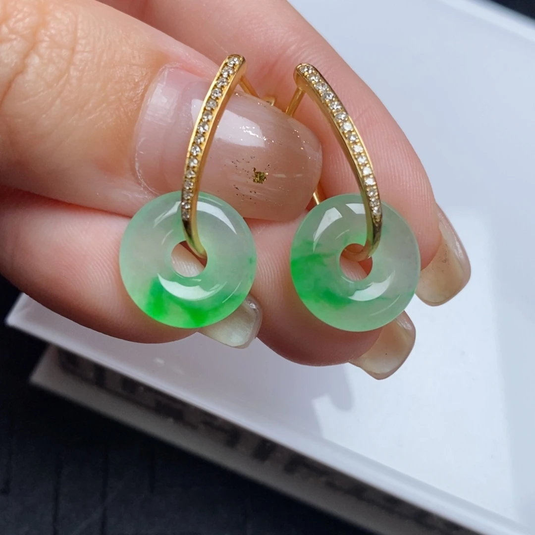 翡翠18K金镶嵌耳饰甜甜圈