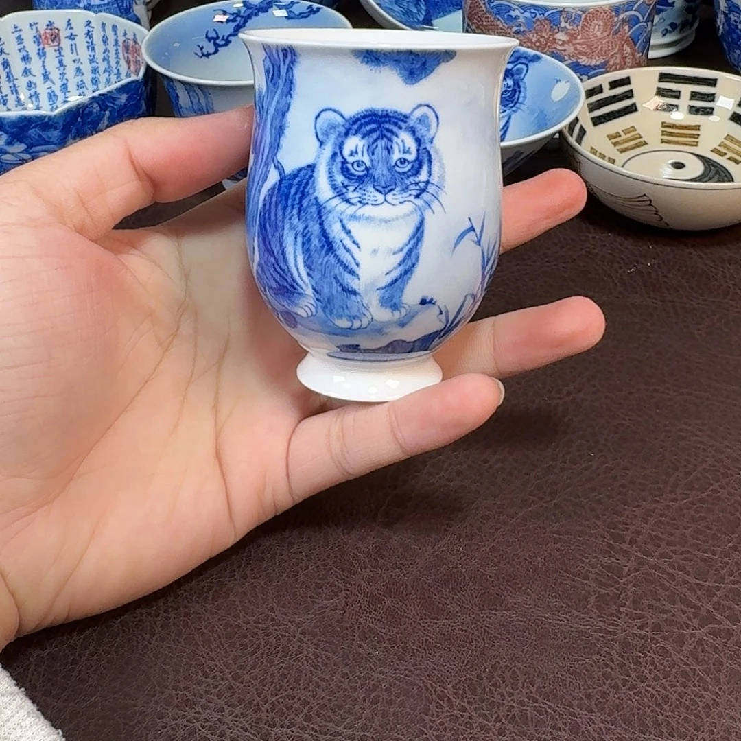 开***好现代景德镇陶瓷杯