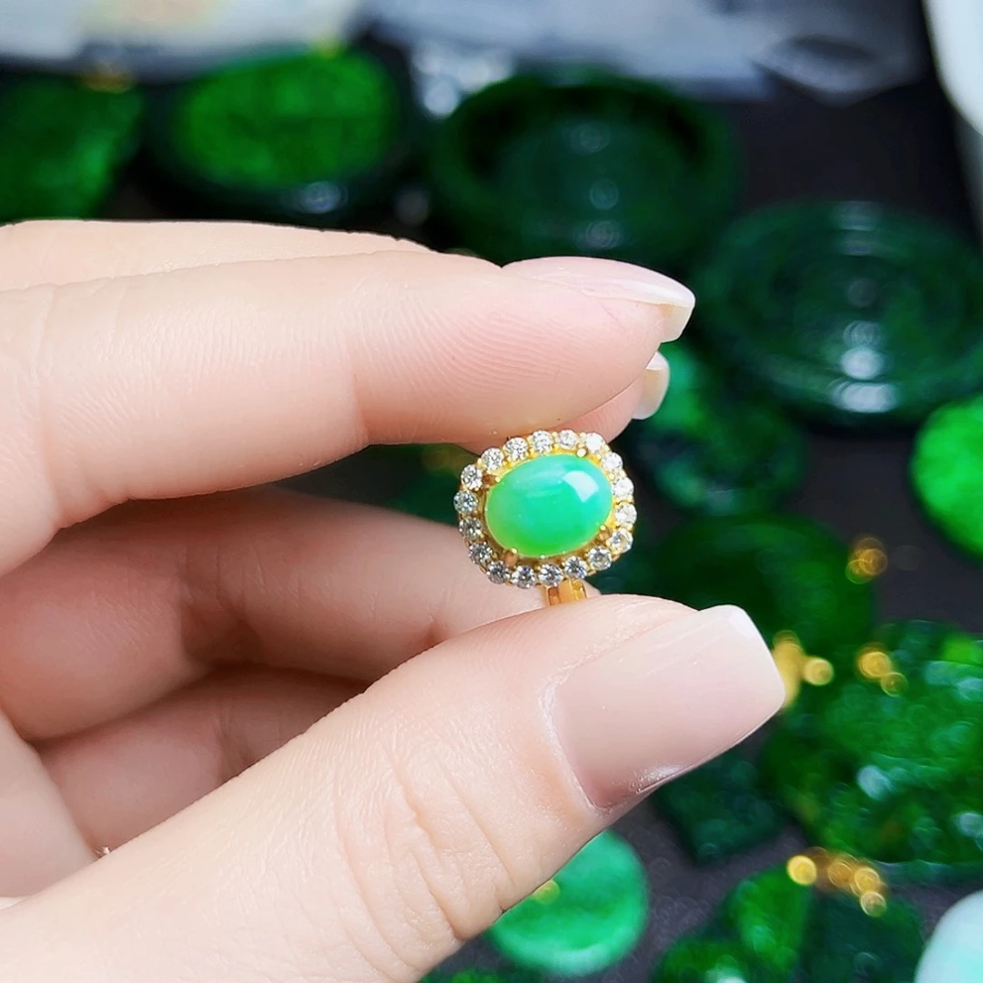 颈饰银S925镶嵌翡翠多样性