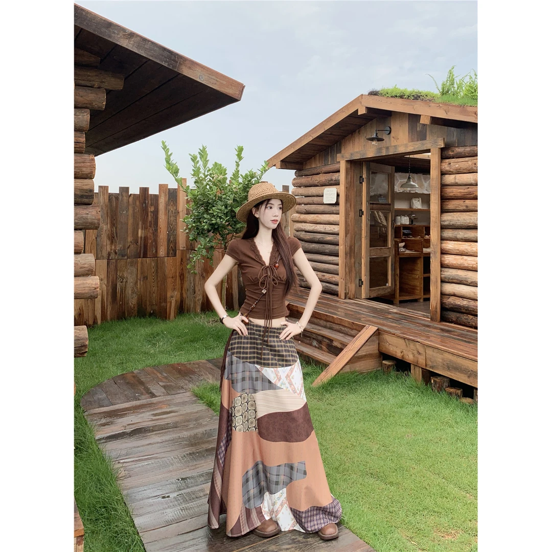 洋气衣服女蕾丝花边拼接v领性感系带上衣+复古印花半身裙套