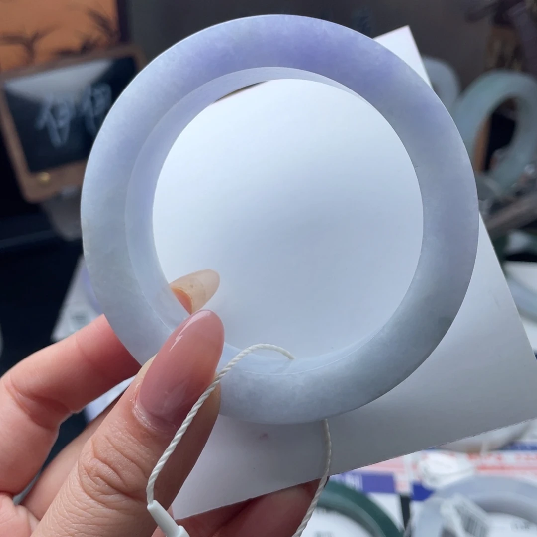 定制翡翠未镶嵌翡翠手镯基地质检发货