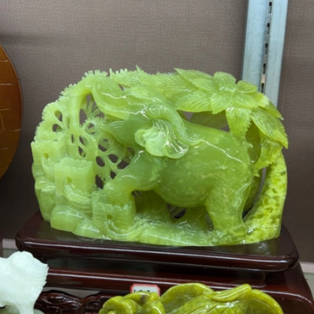 【闪购商品】未镶嵌蛇纹石玉珠宝奇石走向成功