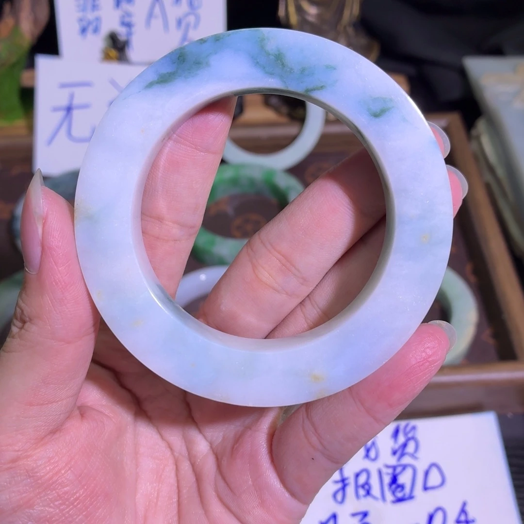 定制翡翠未镶嵌翡翠A货毛胚手镯定制