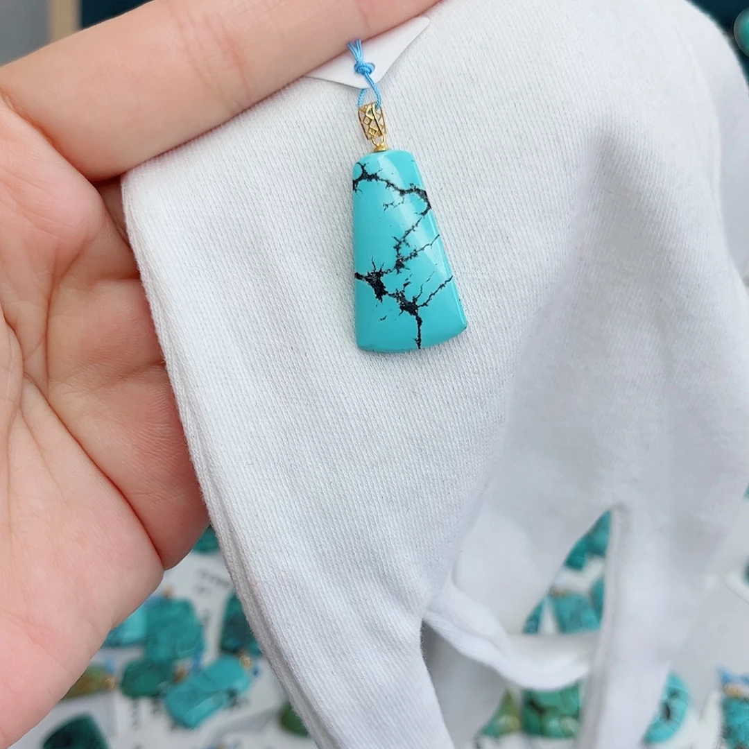 绿松石18K金镶嵌绿松石