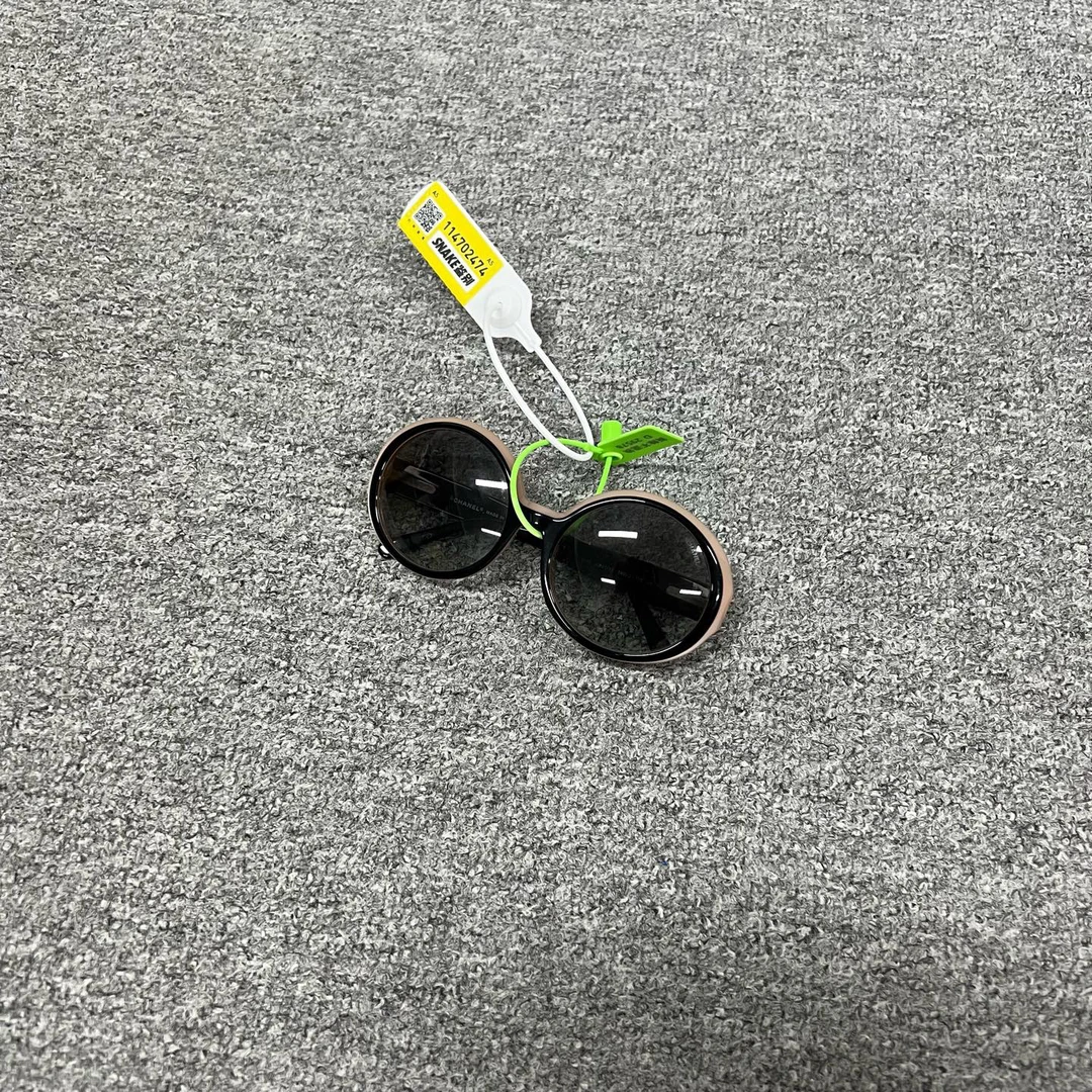 99新 AMIPARIS Chanel 墨镜