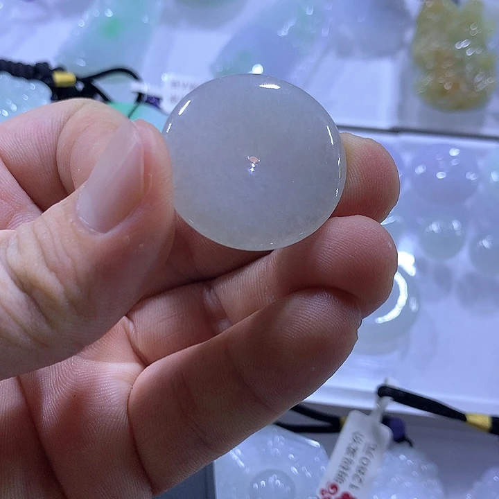 翡翠未镶嵌颈饰天然翡翠A货吊坠