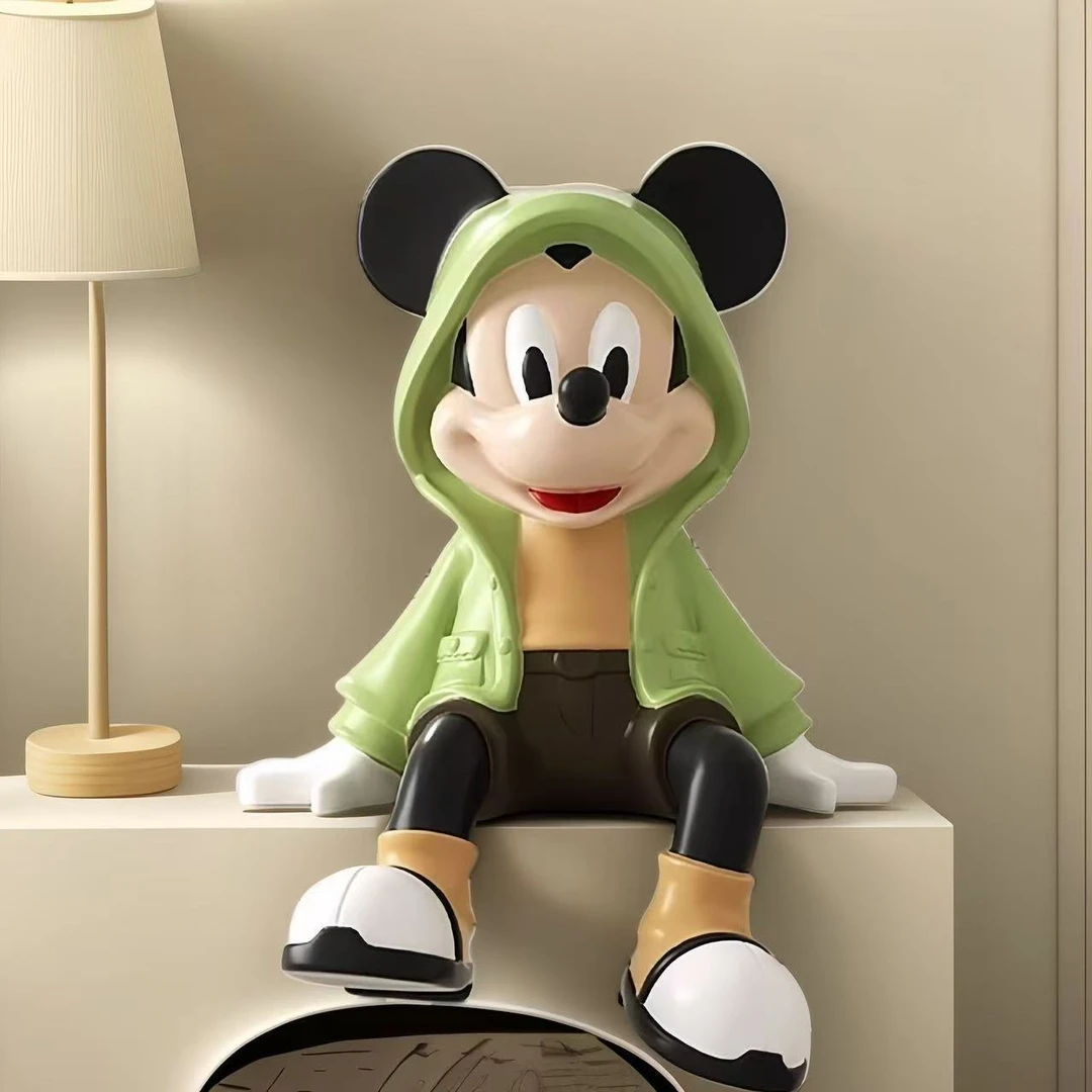 风衣米奇坐姿摆件客厅电视柜装饰入户玄关酒柜高级感小众手办轻奢