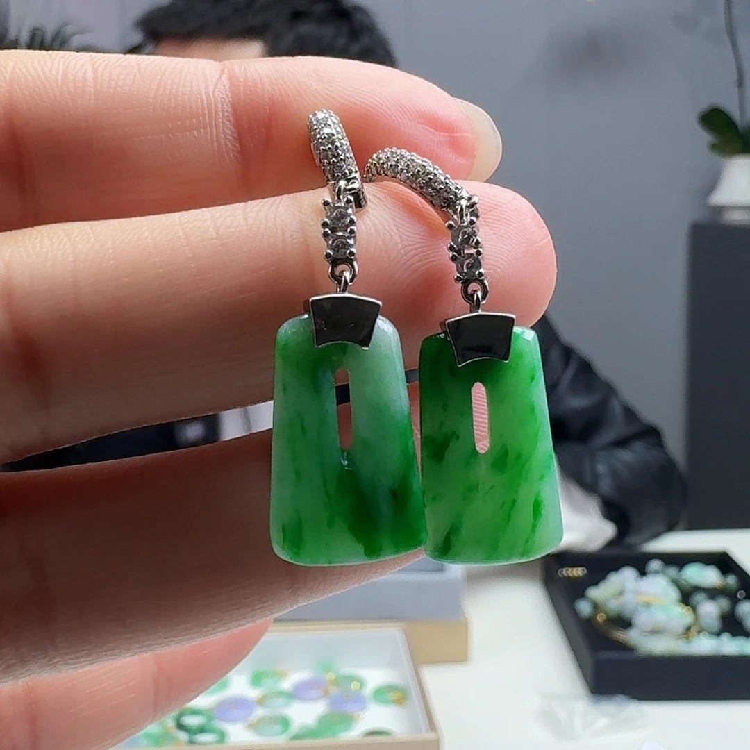 翡翠耳饰银S925镶嵌天然