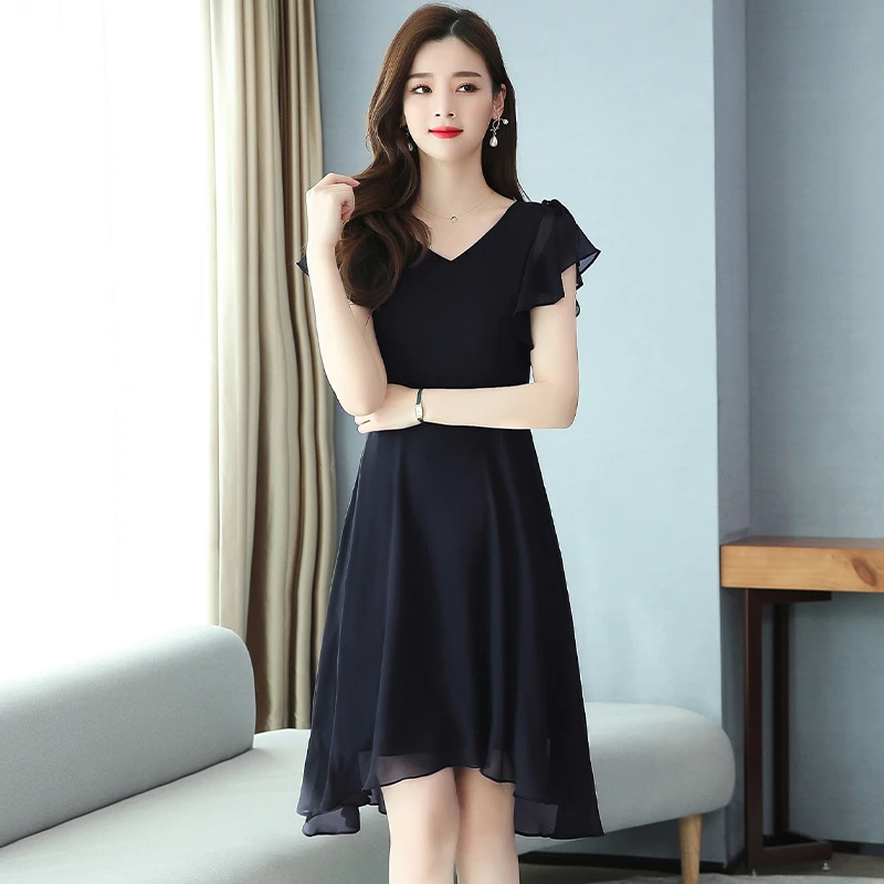 夏V领短袖雪纺连衣裙女士设计感洋气时尚裙子小个子收腰显瘦A字裙