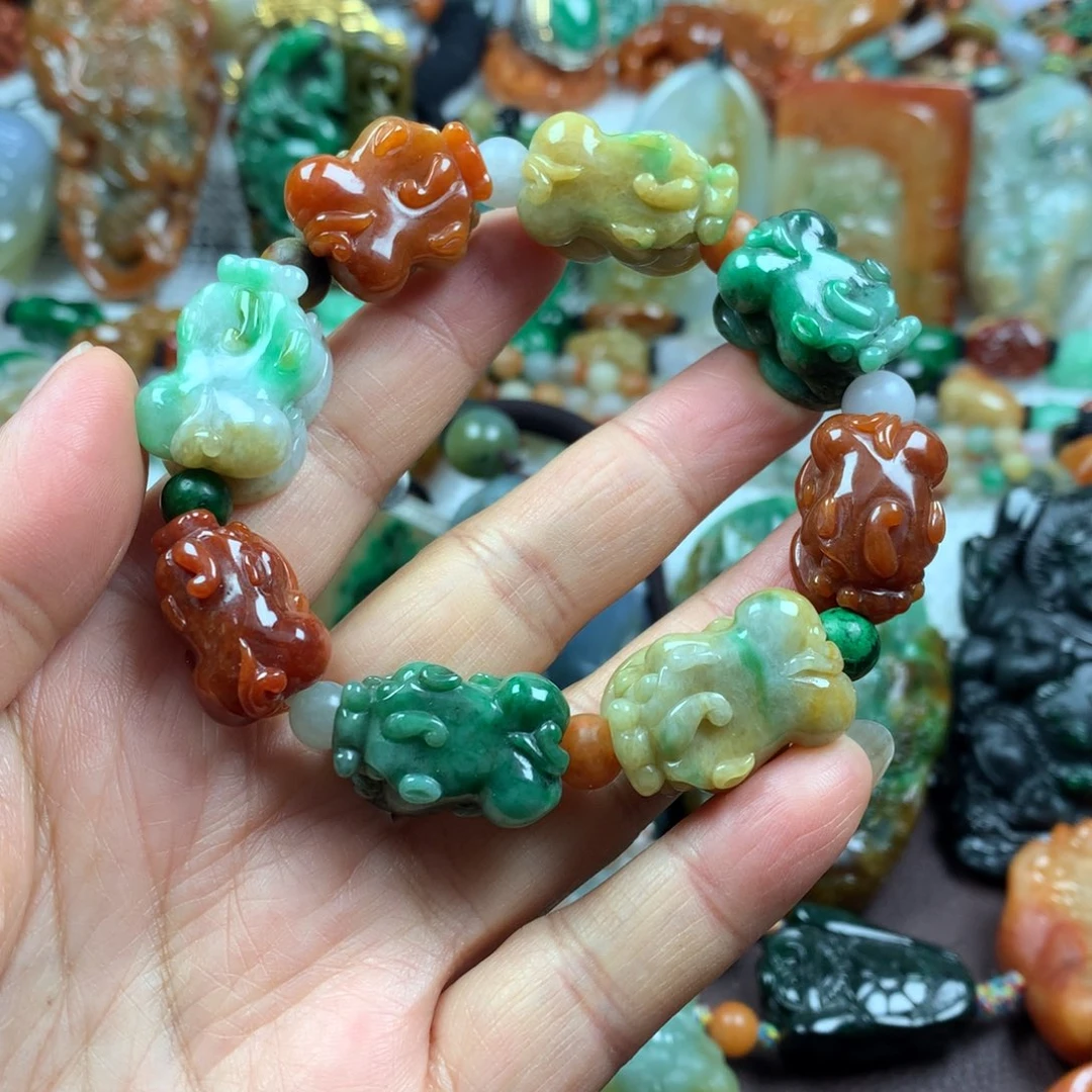 翡翠未镶嵌颈饰手串