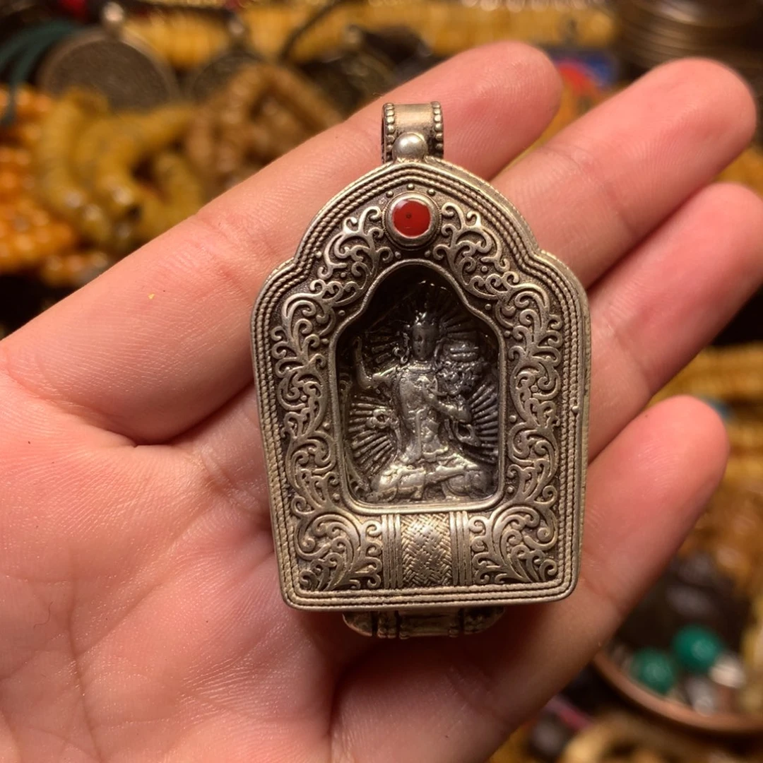 泥塑娘啦擦擦骰子